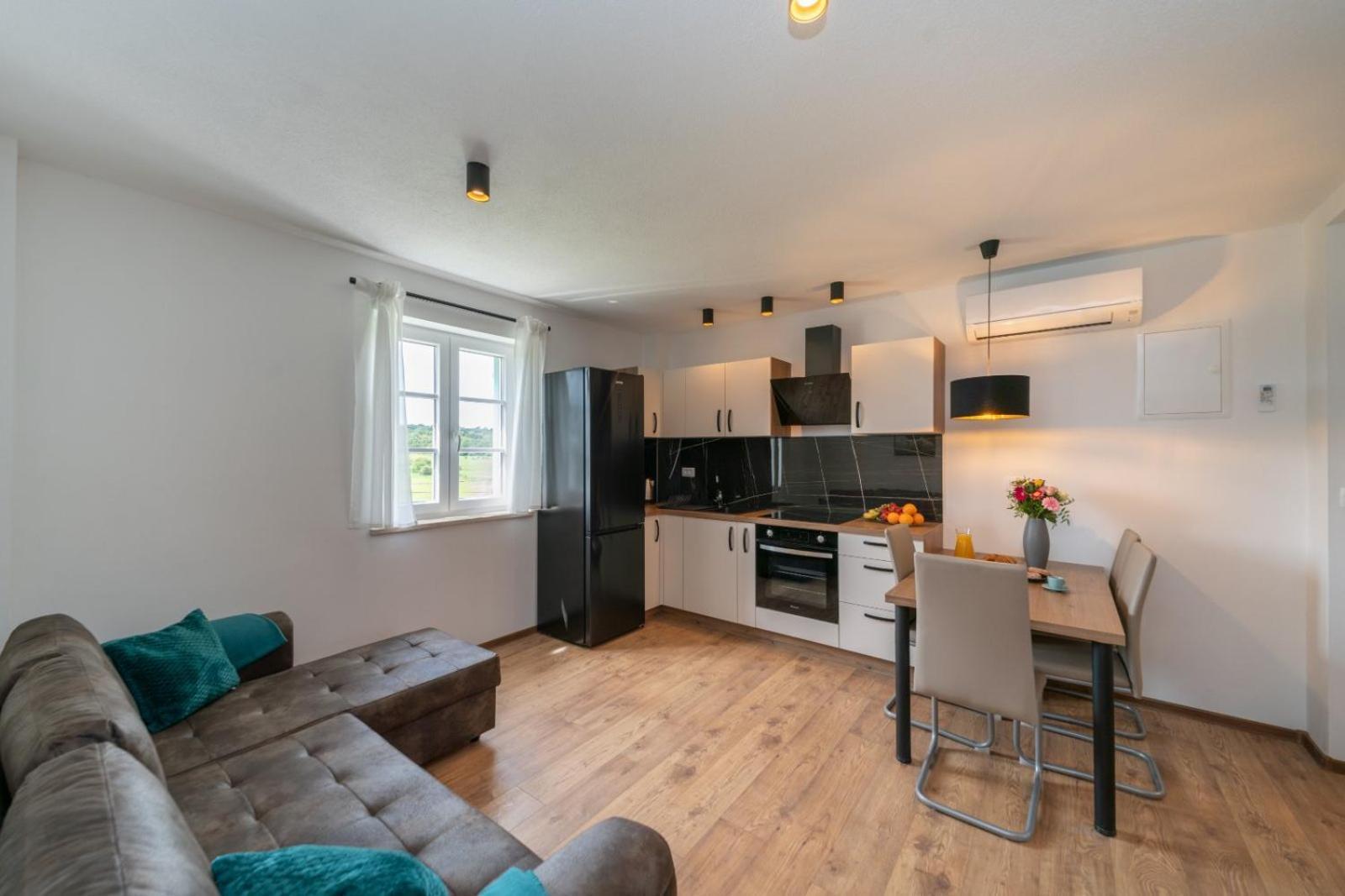 Emilia Apartment Umag